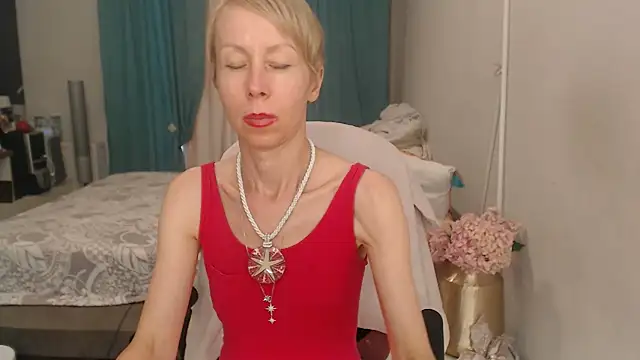 LuxuryNika ⛺ free nude webcam