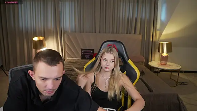 Melissa_kiss054 webcam