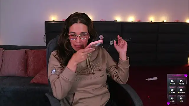 kathieandpovcock1 webcam