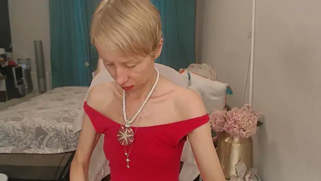 LuxuryNika