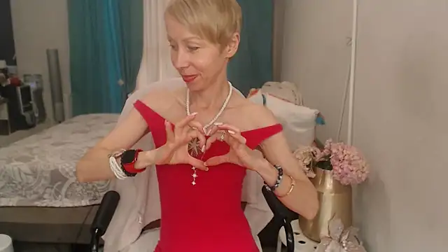 LuxuryNika