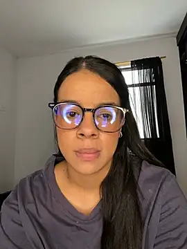 trianawhite webcam