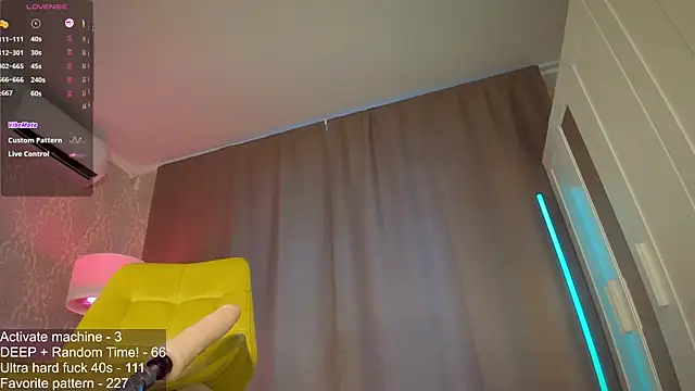 Juicy_Vikki webcam