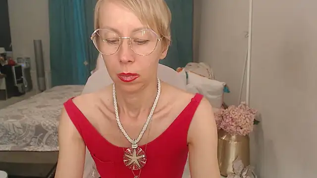 LuxuryNika ⛺ free nude webcam