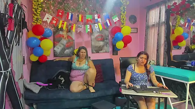 lesbiancuple webcam