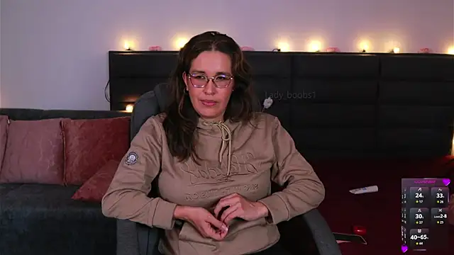 kathieandpovcock1 webcam