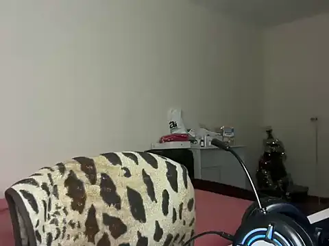 ToddWarren live cam on StripChat