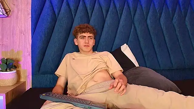 Tyler_Mcrey webcam