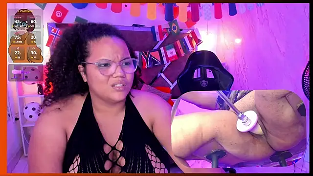 MhiaRey webcam