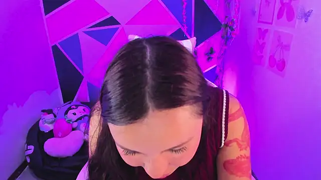 little_emma0 webcam