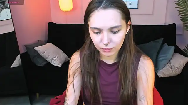 ChloeSunny webcam