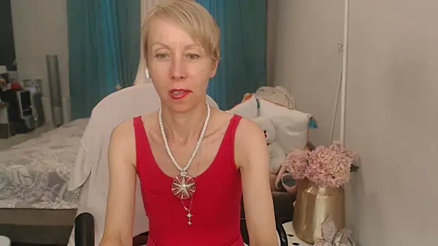 LuxuryNika