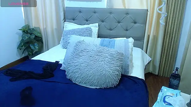 sasi_luna webcam