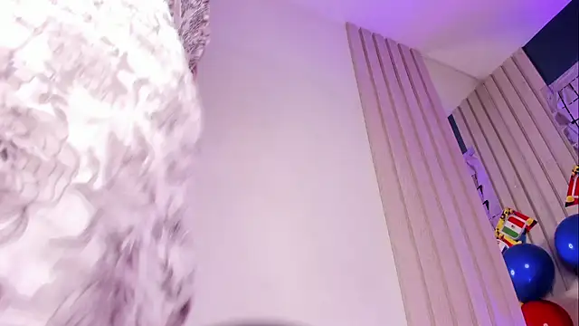 SofiCandy_ webcam