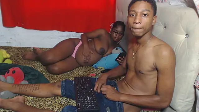 EvaxEmma webcam