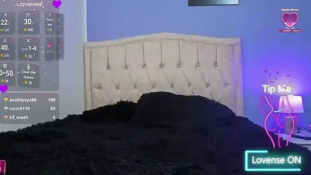 stephania_t webcam