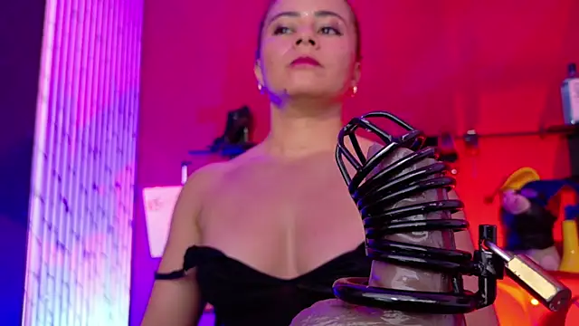 MistressSlut1 webcam