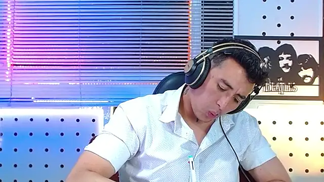 Godofcumxxx webcam