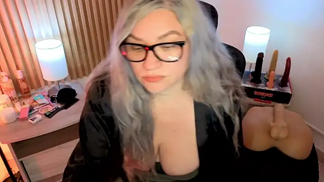 MarianL0ve webcam
