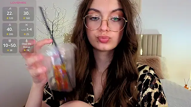 Real_cutie1 webcam