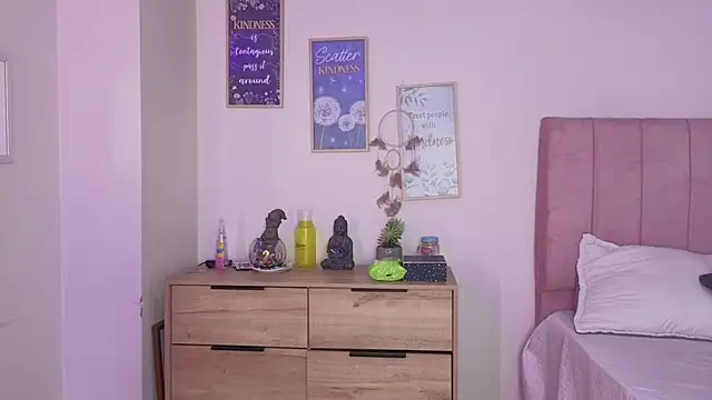 bluee_hazell webcam