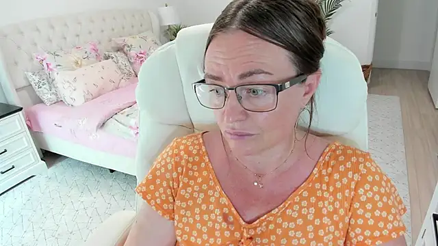 Vika73 webcam