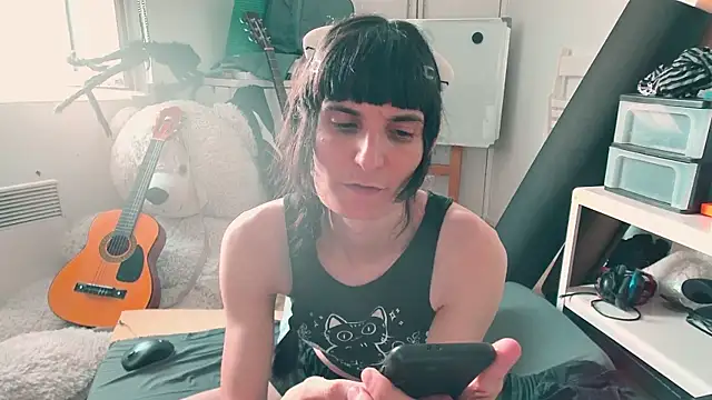 CeriseLapine webcam