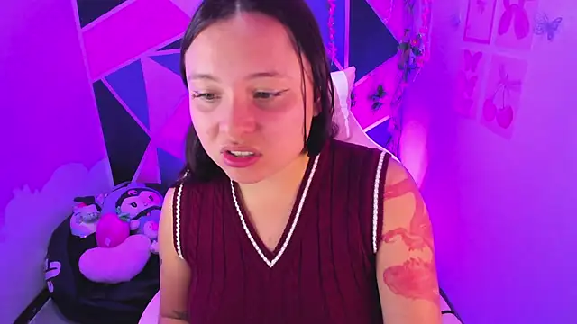 little_emma0 webcam