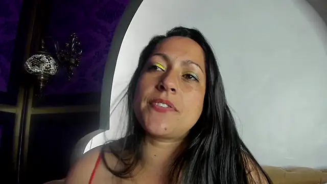 Scarlett_Barnes webcam