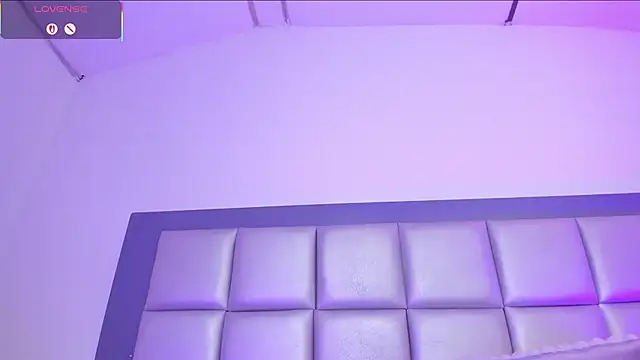 april_jones05 webcam