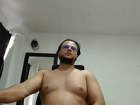Cloudydayxxx webcam