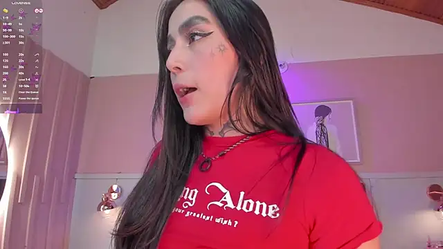 elodie_walker webcam