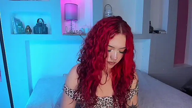 Camila_Rivers live cam on StripChat