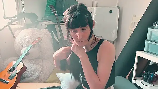 CeriseLapine webcam
