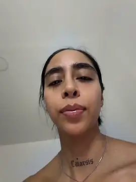 sophierooy22 webcam