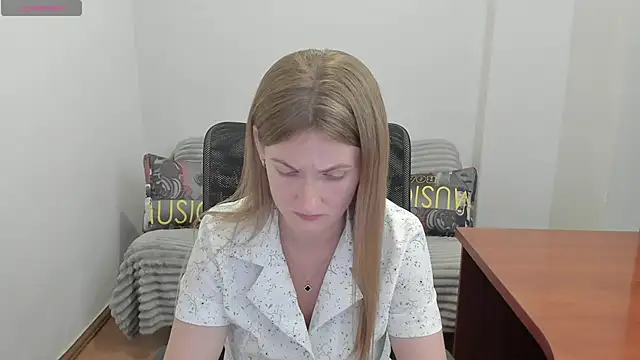 Alisha_Skyes webcam