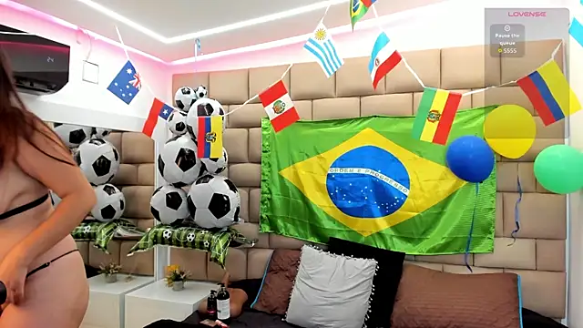 TifannyRosen webcam