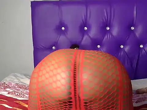 EbonyOrgasmPie