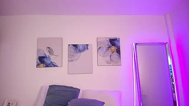 Isabella_Harley webcam