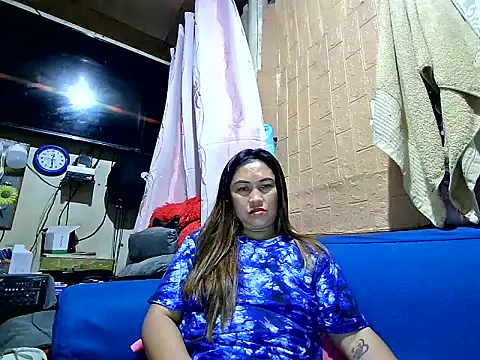 Lonely_Heart webcam