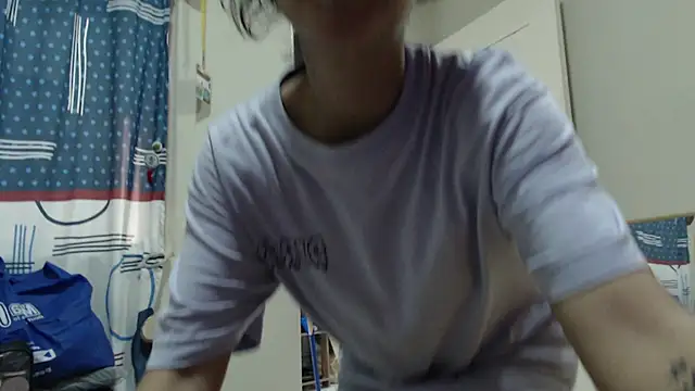 AlinaWoolf_ webcam