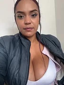 sara-77 (G young) - BOOB SHOW + OIL + ENTRANCE-MASSAGE