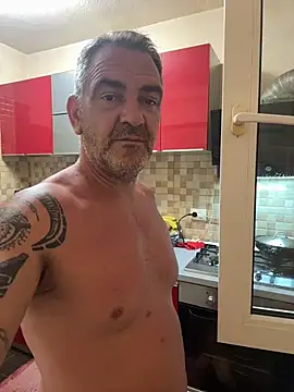 cobraboysex@xh (Ask my age) - i fuck my ass and cum