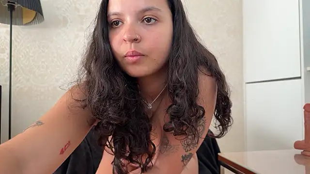 rossilaari (F young) - twerk sem calcinha