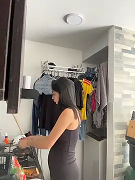 leilani_X webcam