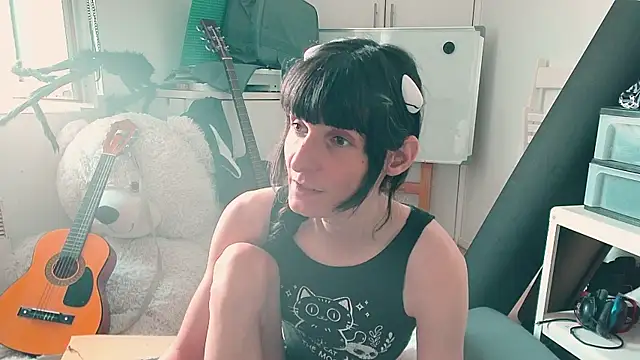 CeriseLapine webcam