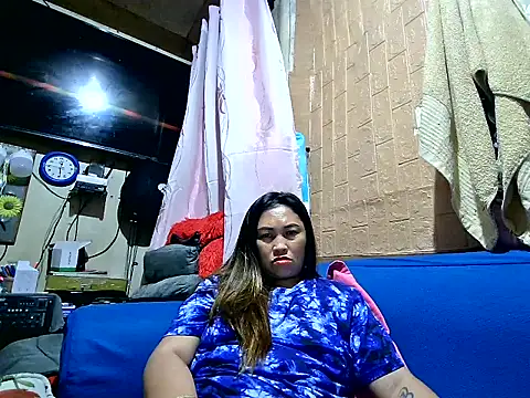 Lonely_Heart webcam