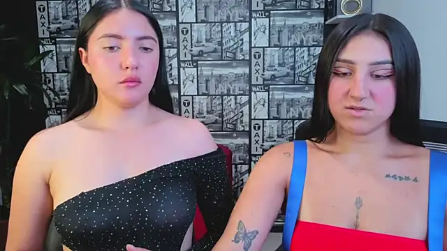 Isa_And_Natasha webcam