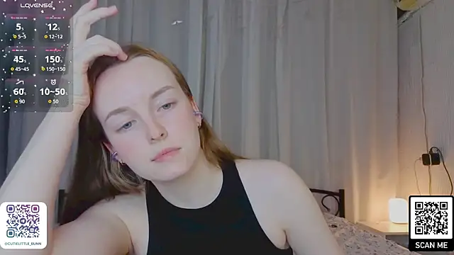 bae_cake_ webcam
