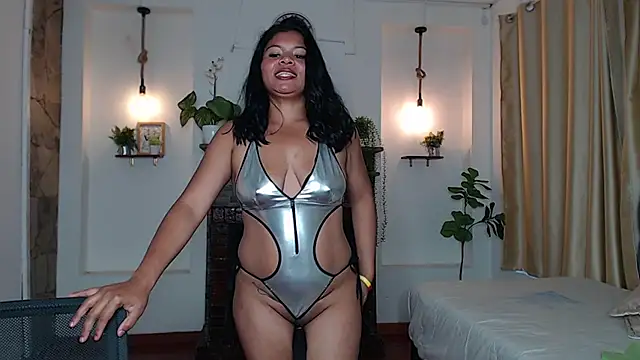 Emma_hassani webcam